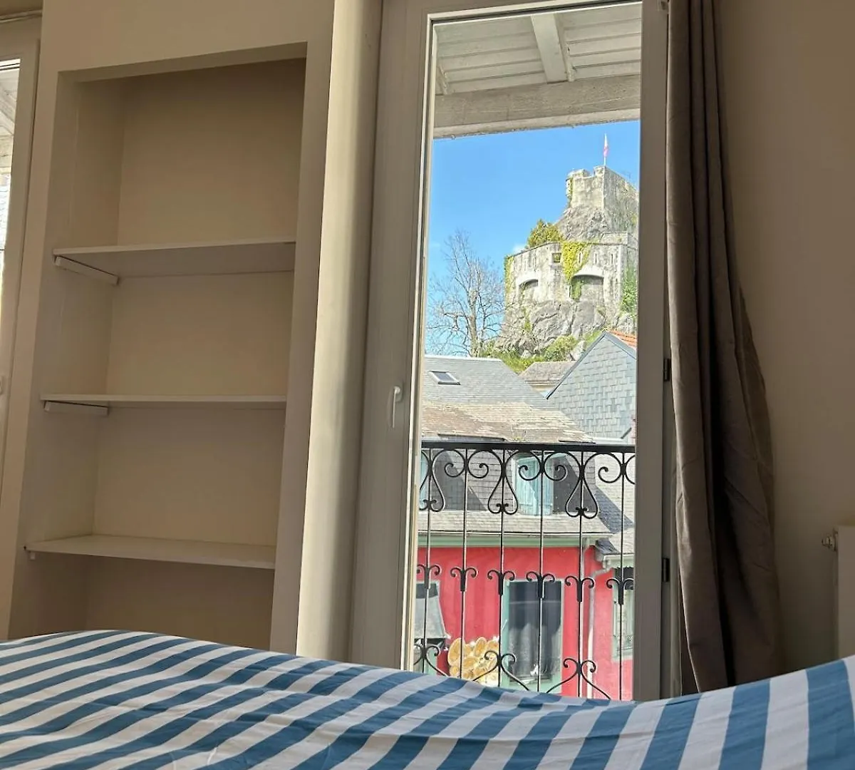 Maison Triplex Centre De لورد شقة