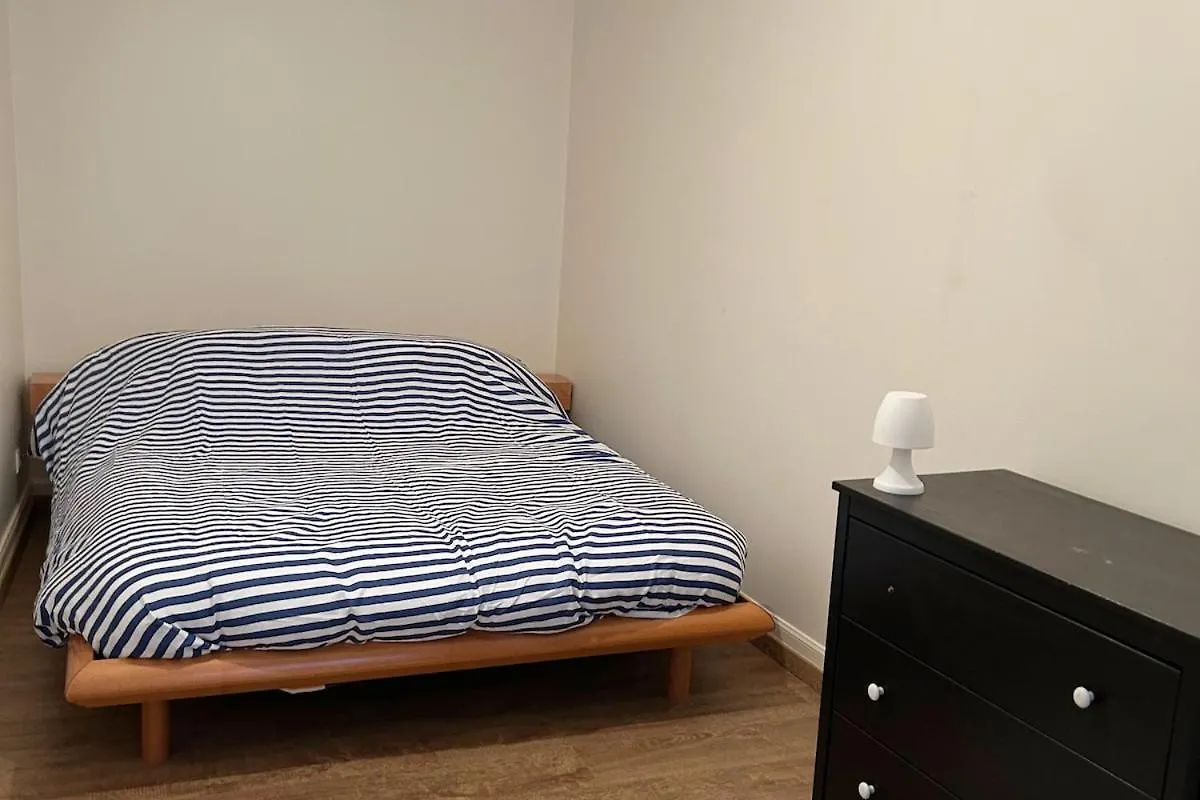 Maison Triplex Centre De لورد 0*,  فرنسا