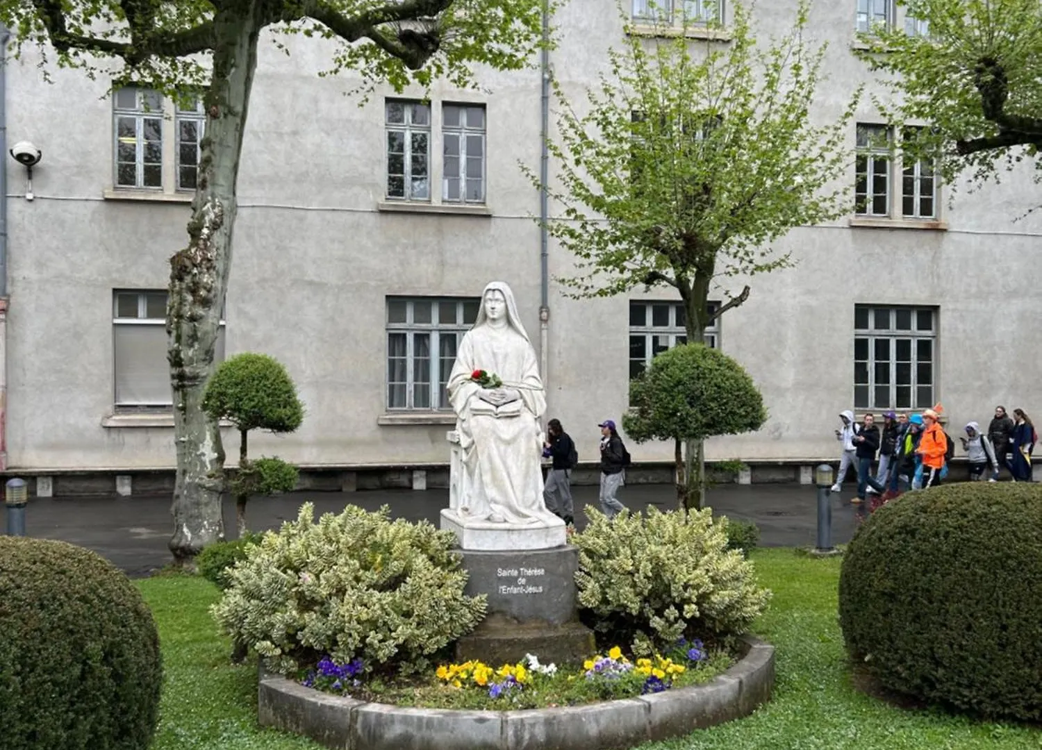 Maison Triplex Centre De Λούρδη Διαμέρισμα
